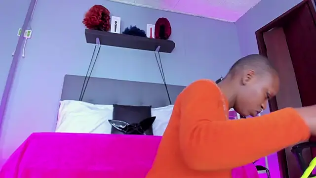 Coco Kiss online show from January 2026 07:08:01 PM