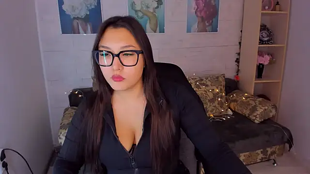 AgnessaPie online show from January 2025 09:24:02 AM