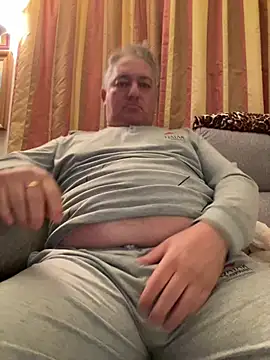 Snapshot of Russirayu chatting on March 2025 11:14:02 PM Russirayu online show from March 2025 11:14:02 PM