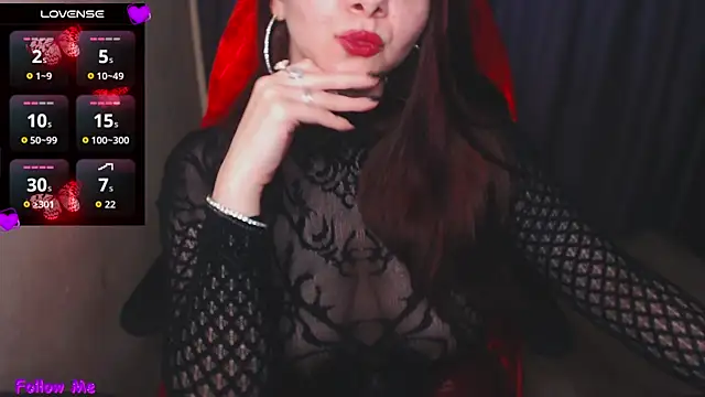 mia-joy online show from October 2025 01:26:02 PM