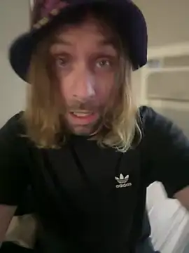 Snapshot of 4kUsh2Fashion0 chatting on January 2025 07:06:01 PM 4kUsh2Fashion0 online show from January 2025 07:06:01 PM