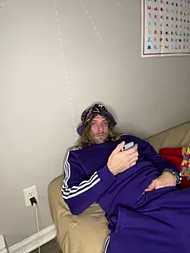 Snapshot of 4kUsh2Fashion0 chatting on February 2025 07:42:01 PM 4kUsh2Fashion0 online show from February 2025 07:42:01 PM