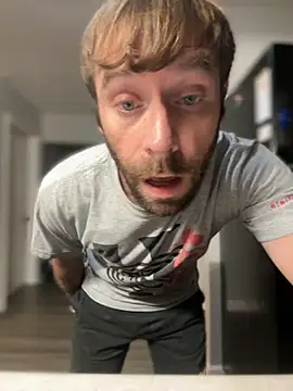 Snapshot of 4kUsh2Fashion0 chatting on October 2025 01:36:02 AM 4kUsh2Fashion0 online show from October 2025 01:36:02 AM