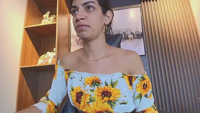 Alahia Rodriguez online show from March 2026 01:39:01 PM