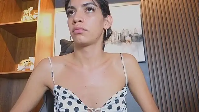 Snapshot of Alahia_Rodriguez chatting on April 2026 07:53:01 PM Alahia Rodriguez online show from April 2026 07:53:01 PM