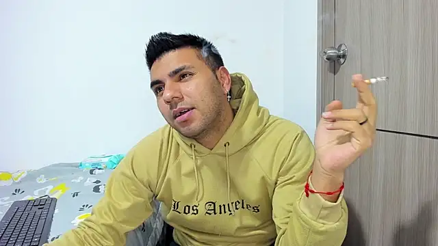 2ScarletandRyan8 online show from February 2025 10:09:01 AM