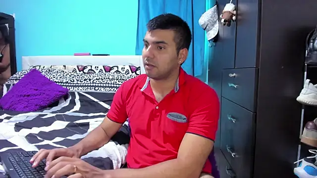 2ScarletandRyan8 online show from May 2026 03:19:01 PM