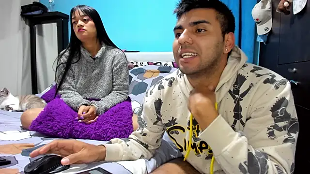 Snapshot of 2ScarletandRyan8 chatting on July 2026 09:05:02 AM 2ScarletandRyan8 online show from July 2026 09:05:02 AM