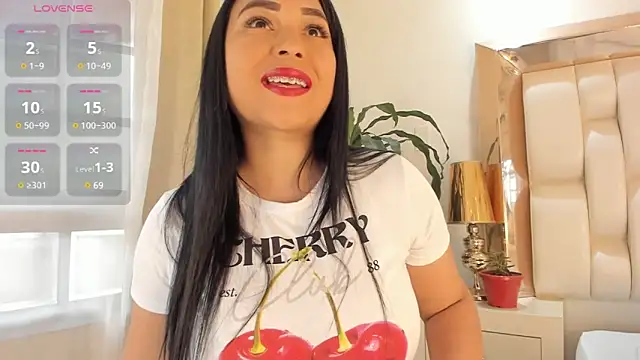 Snapshot of alana-then chatting on March 2025 08:32:02 PM alana-then online show from March 2025 08:32:02 PM