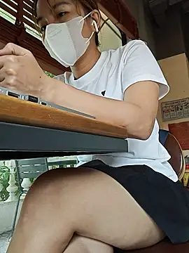 Snapshot of Michiko1 chatting on May 2026 04:21:02 AM Michiko1 online show from May 2026 04:21:02 AM