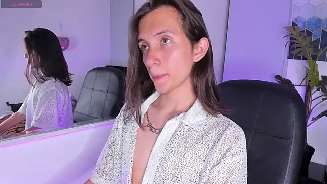 Feniix   online show from February 2025 03:22:01 AM