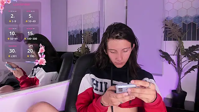 Feniix   online show from February 2025 03:50:02 AM