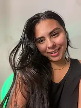 Snapshot of Alessiasex_ chatting on December 2024 02:53:01 PM Alessiasex online show from December 2024 02:53:01 PM