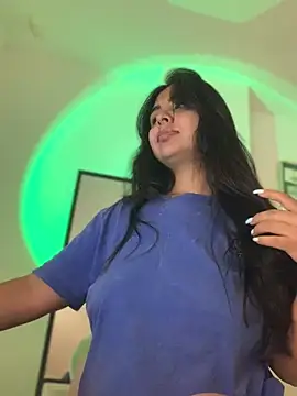 Snapshot of Alessiasex_ chatting on February 2025 06:24:01 PM Alessiasex online show from February 2025 06:24:01 PM
