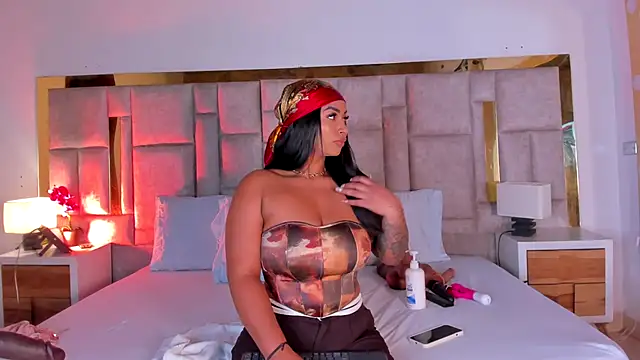 Miss Abigail  online show from October 2025 01:22:02 PM