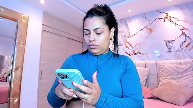 kiana cream online show from March 2026 11:06:01 AM