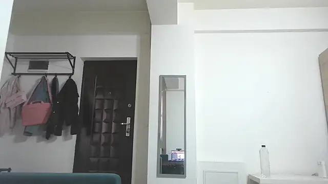 LovelyJulliette online show from March 2026 01:48:02 PM