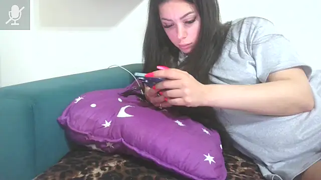 Snapshot of LovelyJulliette chatting on April 2026 03:39:01 PM LovelyJulliette online show from April 2026 03:39:01 PM
