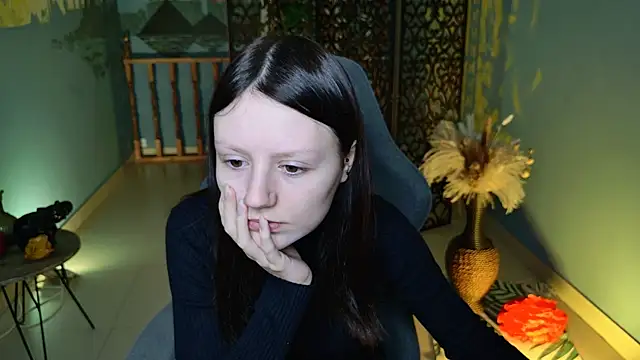 Snapshot of VeliraBraitberg chatting on December 2024 05:03:01 AM VeliraBraitberg online show from December 2024 05:03:01 AM