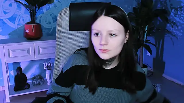 Snapshot of VeliraBraitberg chatting on December 2024 11:15:02 AM VeliraBraitberg online show from December 2024 11:15:02 AM