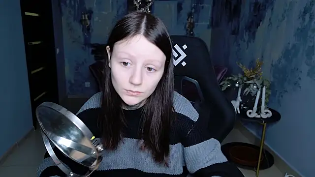 Snapshot of VeliraBraitberg chatting on January 2025 05:09:01 AM VeliraBraitberg online show from January 2025 05:09:01 AM