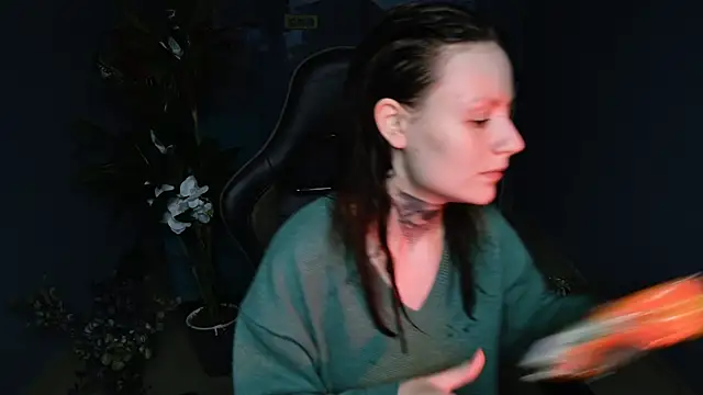 Snapshot of VeliraBraitberg chatting on February 2025 11:20:01 AM VeliraBraitberg online show from February 2025 11:20:01 AM