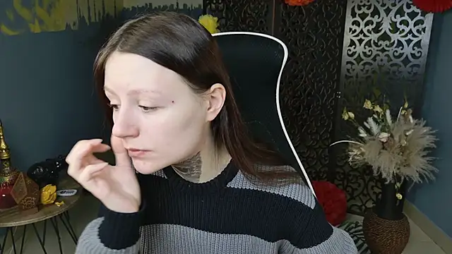 Snapshot of VeliraBraitberg chatting on March 2025 05:44:01 AM VeliraBraitberg online show from March 2025 05:44:01 AM