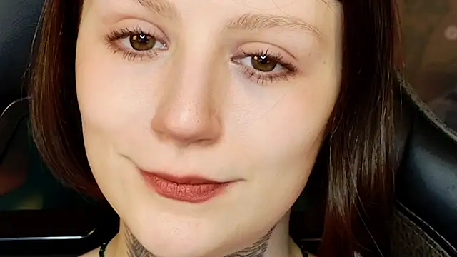 Snapshot of VeliraBraitberg chatting on March 2025 08:08:01 AM VeliraBraitberg online show from March 2025 08:08:01 AM