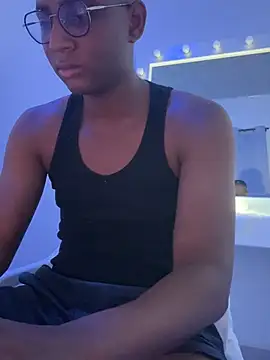 Snapshot of Arwens_bell08 chatting on February 2025 02:59:02 AM Arwens bell08 online show from February 2025 02:59:02 AM