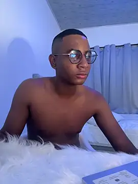 Snapshot of Arwens_bell08 chatting on February 2025 07:27:01 AM Arwens bell08 online show from February 2025 07:27:01 AM