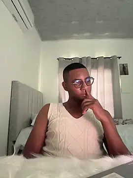 Snapshot of Arwens_bell08 chatting on February 2025 06:51:01 PM Arwens bell08 online show from February 2025 06:51:01 PM