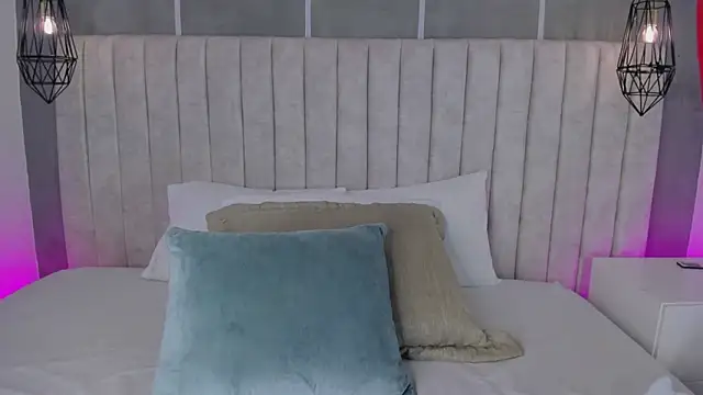 lea gray online show from March 2026 06:58:02 PM