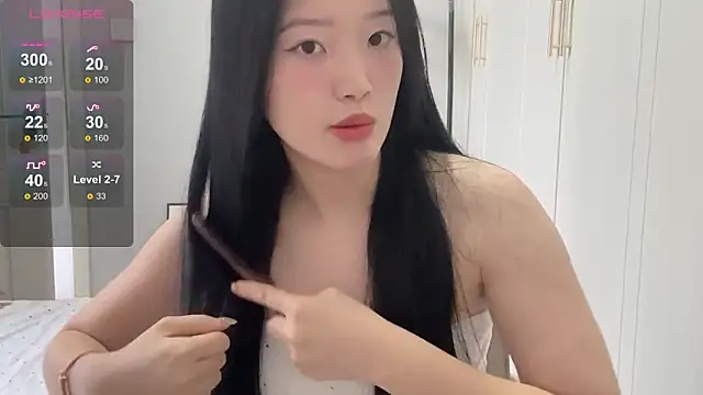 rose-u online show from October 2025 01:29:01 AM