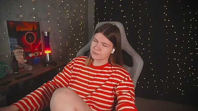 cuteamberlyyy online show from October 2025 03:40:01 AM