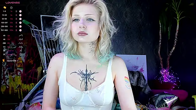 little grinch666 online show from January 2025 09:25:01 PM