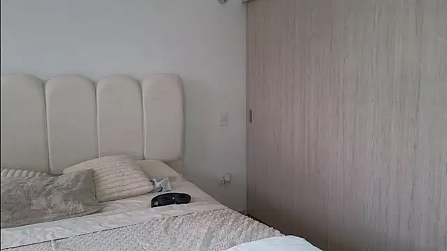 Snapshot of Celeste_Tailor_ chatting on June 2026 08:22:02 PM Celeste Tailor online show from June 2026 08:22:02 PM