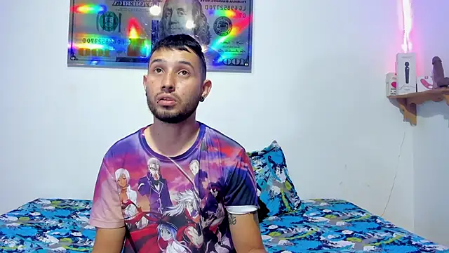 Snapshot of Bad_Couple_1 chatting on January 2025 04:09:01 AM Bad Couple 1 online show from January 2025 04:09:01 AM