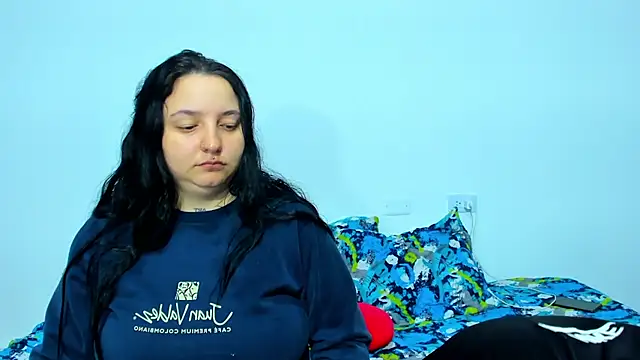 Snapshot of Bad_Couple_1 chatting on March 2025 03:02:02 AM Bad Couple 1 online show from March 2025 03:02:02 AM