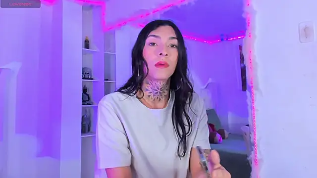 Camila Coxx online show from October 2025 12:20:01 AM