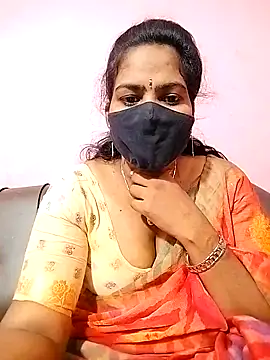 melina214 online show from November 2025 03:39:02 AM