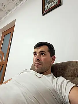 Snapshot of hornny1995 chatting on November 2025 04:05:01 PM hornny1995 online show from November 2025 04:05:01 PM
