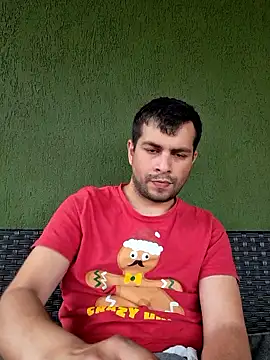 Snapshot of hornny1995 chatting on June 2026 04:38:01 PM hornny1995 online show from June 2026 04:38:01 PM