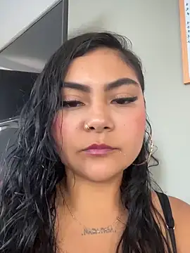 Juli Walker online show from May 2026 03:06:02 PM