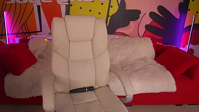 LiaBrazzerr online show from October 2025 06:58:02 AM