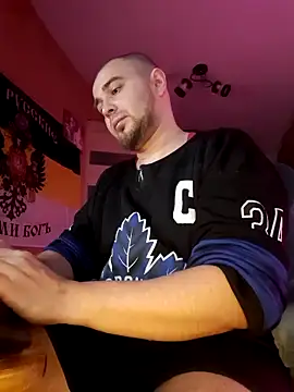 Foxyshaved online show from March 2025 04:41:01 AM