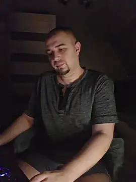 Foxyshaved online show from December 2025 05:35:02 AM