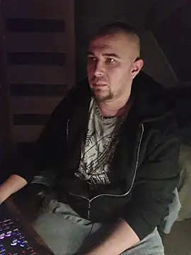 Foxyshaved online show from February 2026 05:14:01 AM