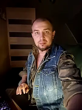 Foxyshaved online show from March 2026 01:00:02 AM