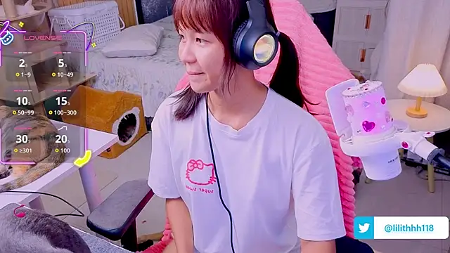 Snapshot of Kana_G chatting on May 2026 03:50:02 PM Kana G online show from May 2026 03:50:02 PM