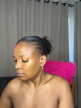 Snapshot of slimcateee chatting on May 2026 08:21:01 AM slimcateee online show from May 2026 08:21:01 AM